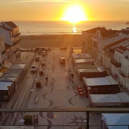 Solar Dos Carvalhos - Apartamentos De Turismo Nazaré Eksteriør bilde